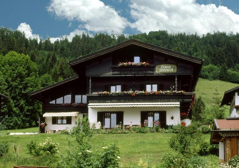 Haus Sonneck Ferienwohnungen Gbr Reit im Winkl Bagian luar foto